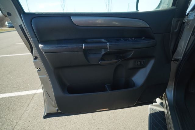 2008 Nissan Armada SE