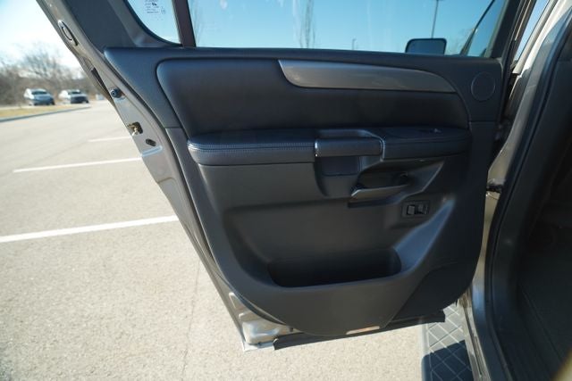 2008 Nissan Armada SE