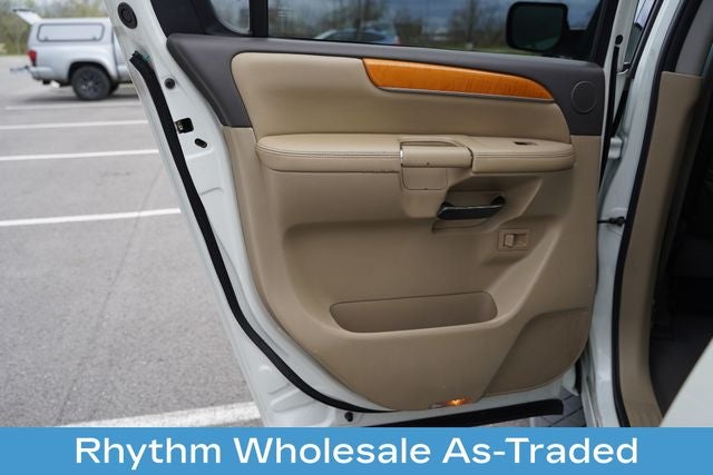 2014 Nissan Armada Platinum