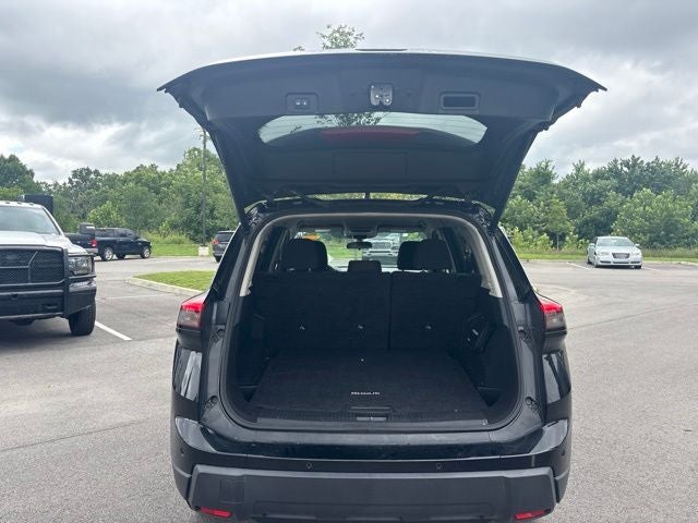2024 Nissan Rogue SV FWD