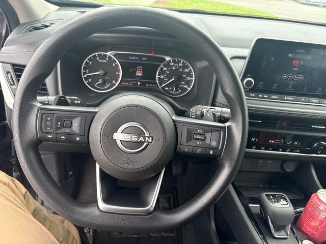 2024 Nissan Rogue SV FWD