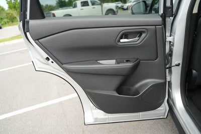 2025 Nissan Rogue SV FWD