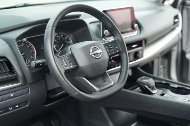 2025 Nissan Rogue SV FWD