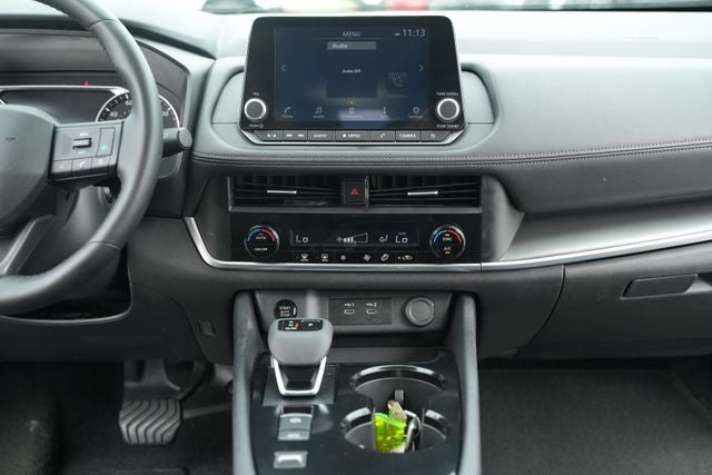 2025 Nissan Rogue SV FWD