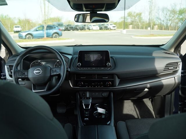 2025 Nissan Rogue SV FWD