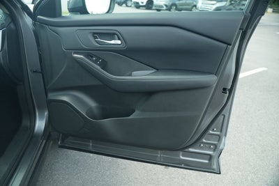 2025 Nissan Rogue SV FWD