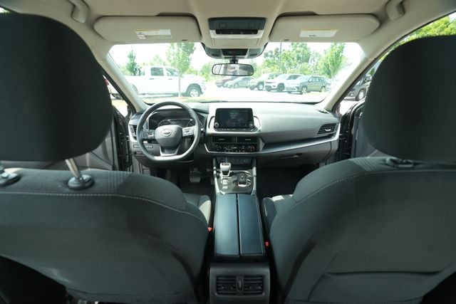 2025 Nissan Rogue SV FWD
