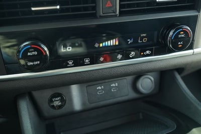 2025 Nissan Rogue SV FWD