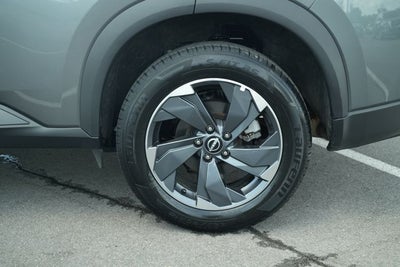 2025 Nissan Rogue SV FWD