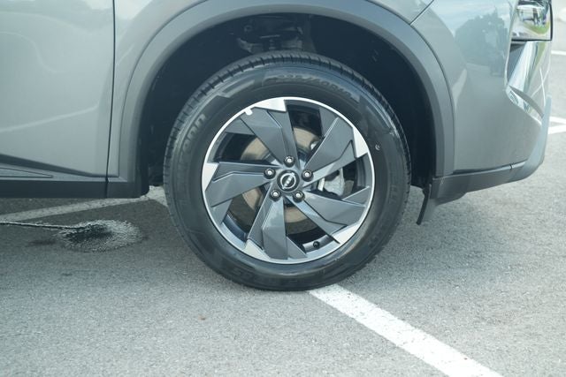 2025 Nissan Rogue SV FWD