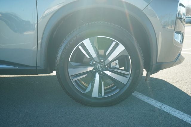 2023 Nissan Rogue SL FWD