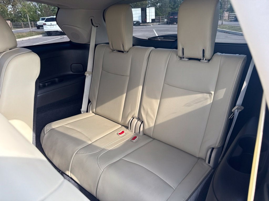 2019 INFINITI QX60 LUXE