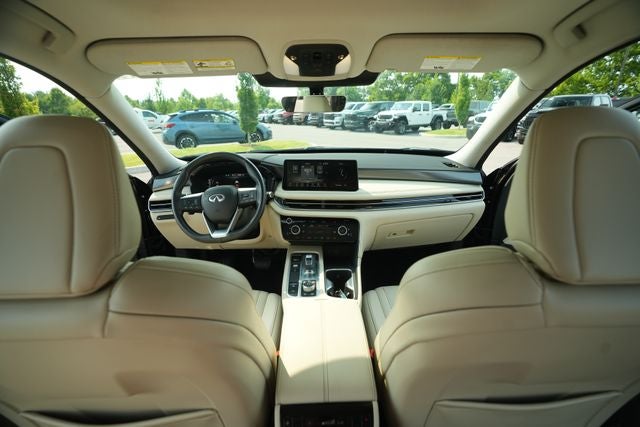 2023 INFINITI QX60 LUXE