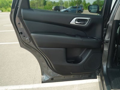 2020 Nissan Pathfinder S 4WD