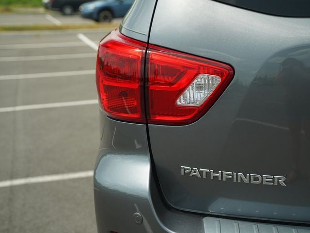 2020 Nissan Pathfinder S 4WD