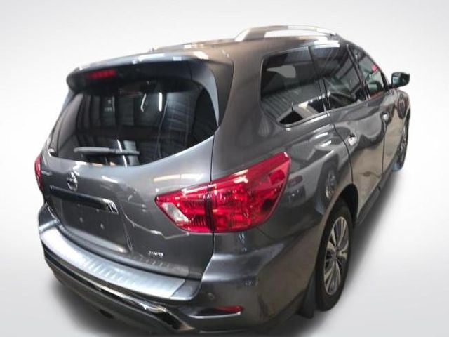 2020 Nissan Pathfinder S