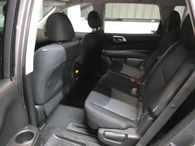 2020 Nissan Pathfinder S