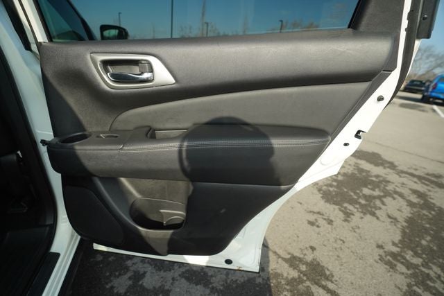 2020 Nissan Pathfinder SV 2WD