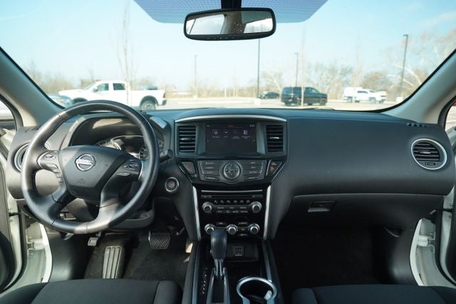 2020 Nissan Pathfinder SV 2WD