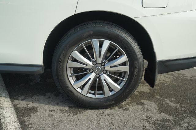 2020 Nissan Pathfinder SV 2WD