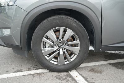 2025 Nissan Pathfinder SV 4WD