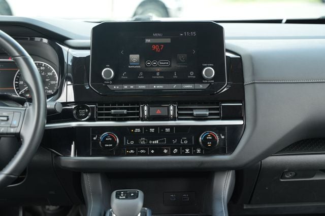 2025 Nissan Pathfinder SV 4WD