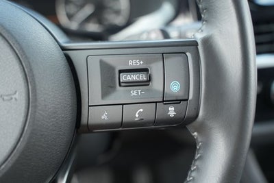 2025 Nissan Pathfinder SV 4WD