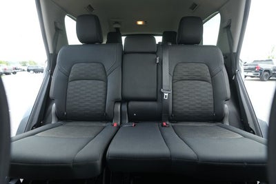2025 Nissan Pathfinder SV 4WD