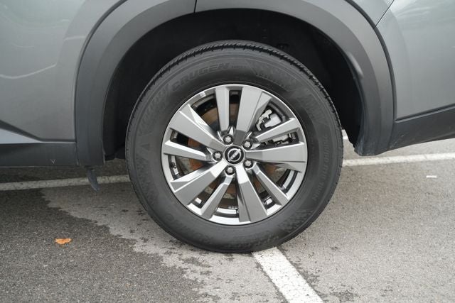2025 Nissan Pathfinder SV 4WD