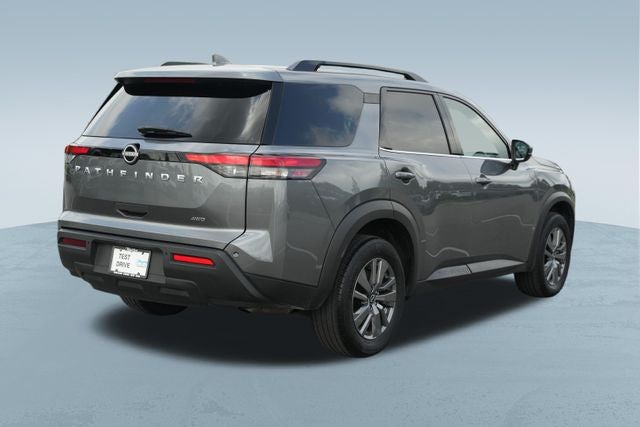 2025 Nissan Pathfinder SV 4WD