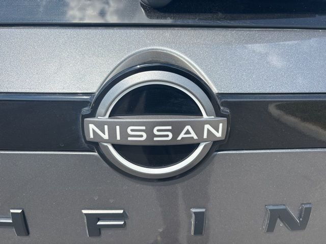 2023 Nissan Pathfinder SV 4WD