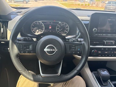 2023 Nissan Pathfinder SV 4WD