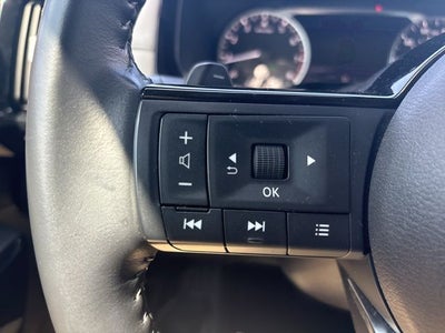 2023 Nissan Pathfinder SV 4WD