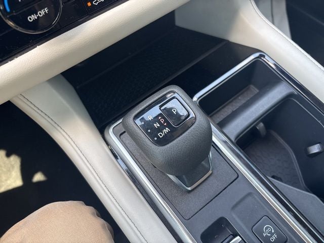 2023 Nissan Pathfinder SV 4WD