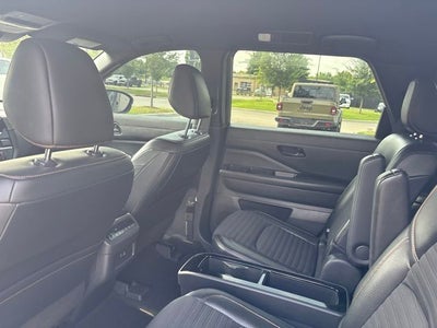 2023 Nissan Pathfinder Rock Creek