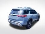2023 Nissan Pathfinder Platinum FWD