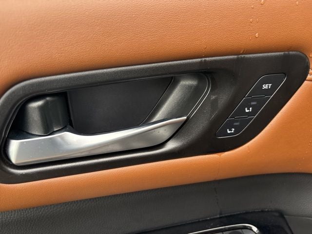 2023 Nissan Pathfinder Platinum 4WD