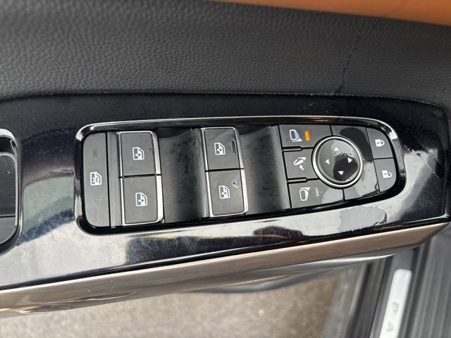 2023 Nissan Pathfinder Platinum 4WD