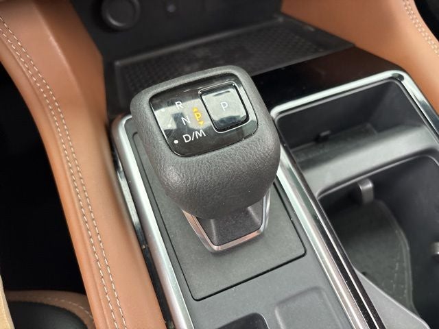 2023 Nissan Pathfinder Platinum 4WD