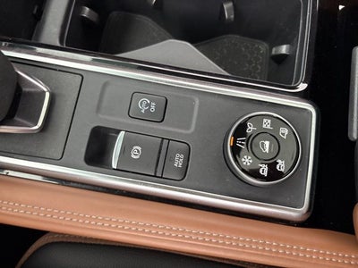 2023 Nissan Pathfinder Platinum 4WD