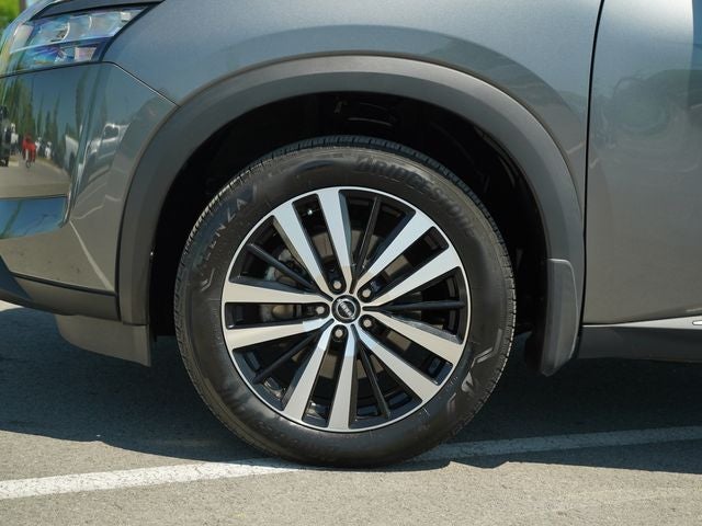 2023 Nissan Pathfinder Platinum 4WD