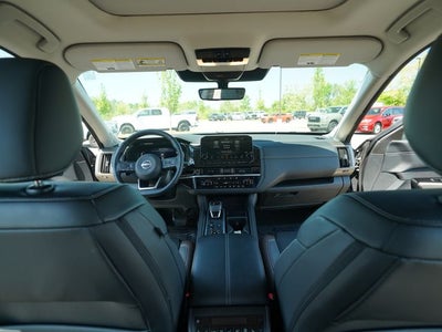 2023 Nissan Pathfinder Platinum 4WD