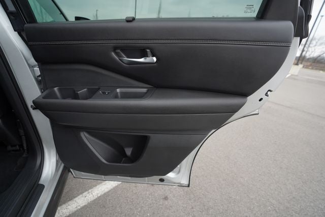 2023 Nissan Pathfinder Platinum 4WD