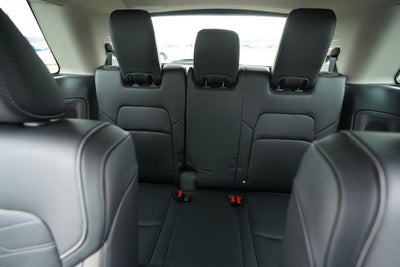 2023 Nissan Pathfinder Platinum 4WD