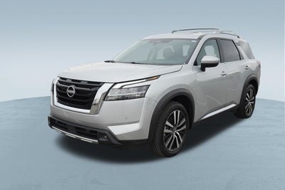 2023 Nissan Pathfinder Platinum 4WD