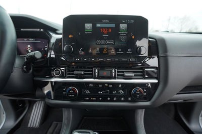 2023 Nissan Pathfinder Platinum 4WD