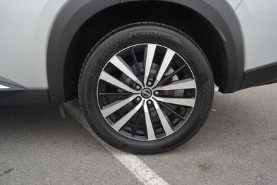 2023 Nissan Pathfinder Platinum 4WD