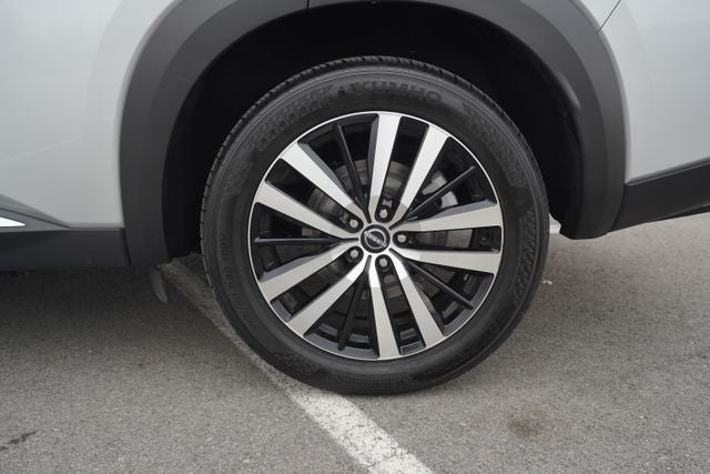 2023 Nissan Pathfinder Platinum 4WD