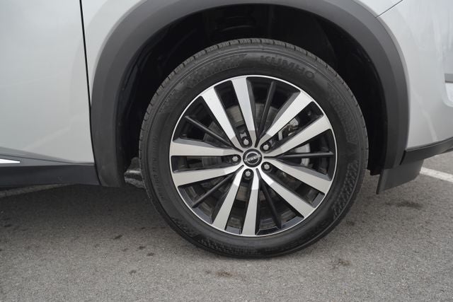 2023 Nissan Pathfinder Platinum 4WD