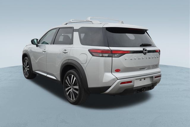 2023 Nissan Pathfinder Platinum 4WD